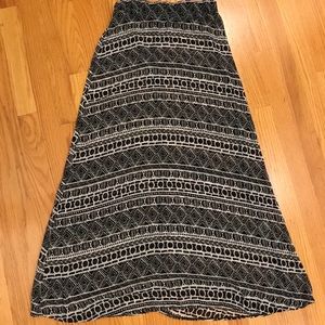 Brandy Melville Sheer Patterned Maxi Skirt